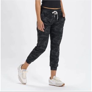 Vuori Joggers